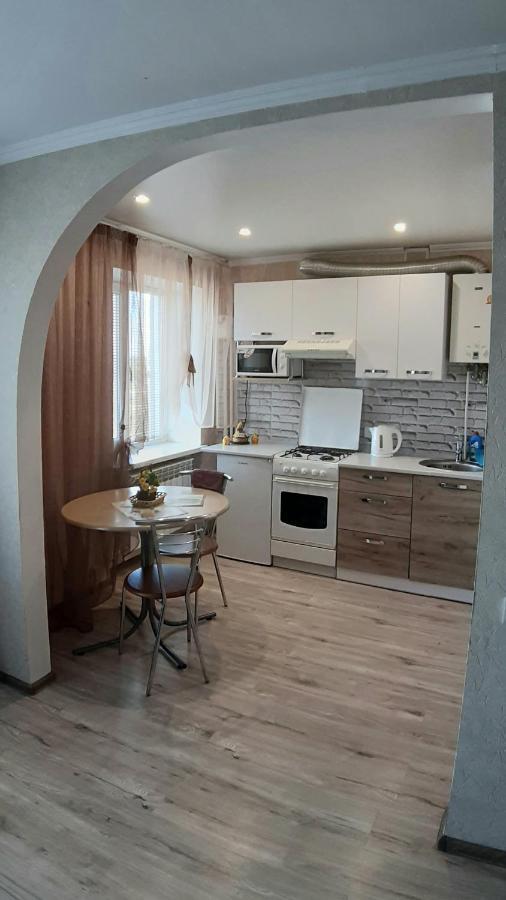 Apartment On Artyleriiska 2 With River View Mykolaiv Eksteriør billede